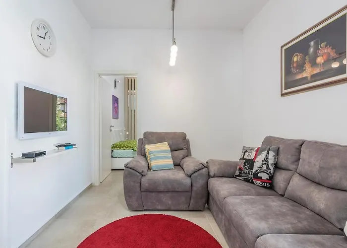 Appartamento Vedran With Pool Porec